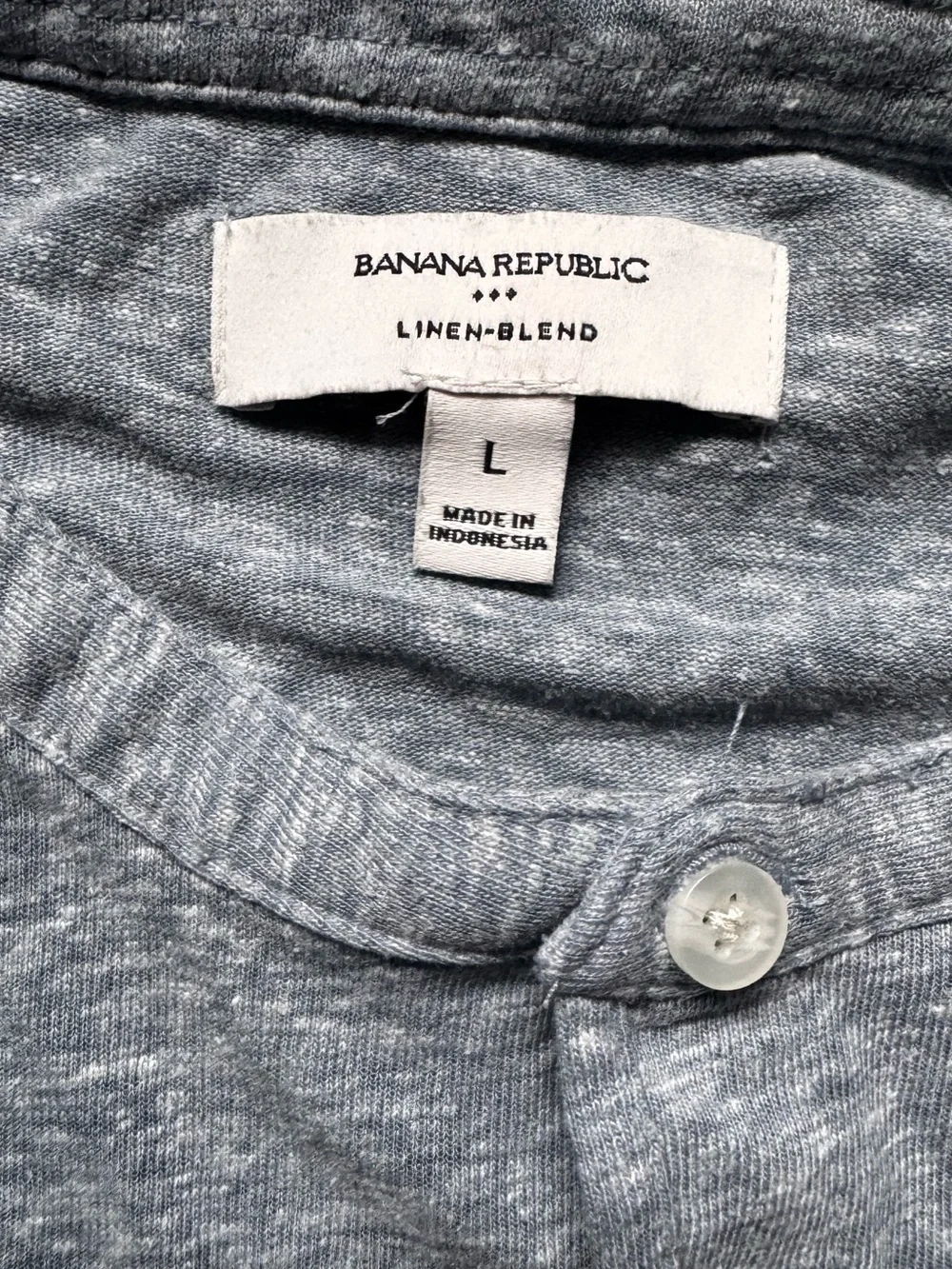 Banana Republic Linen Blend Light Blue Short-Sleeve Henley